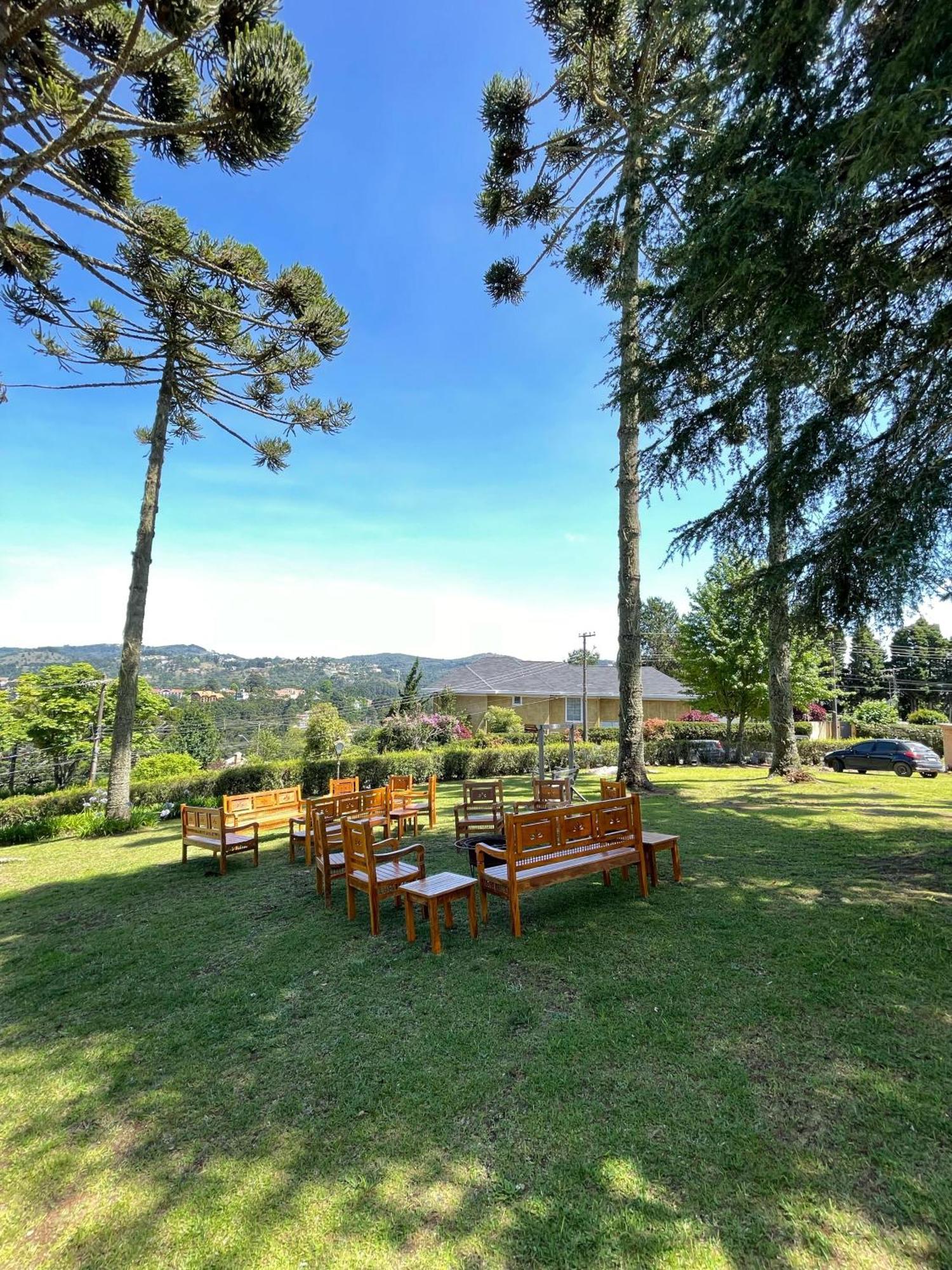 Pousada Deja Vu Hotel Campos do Jordao Exterior photo