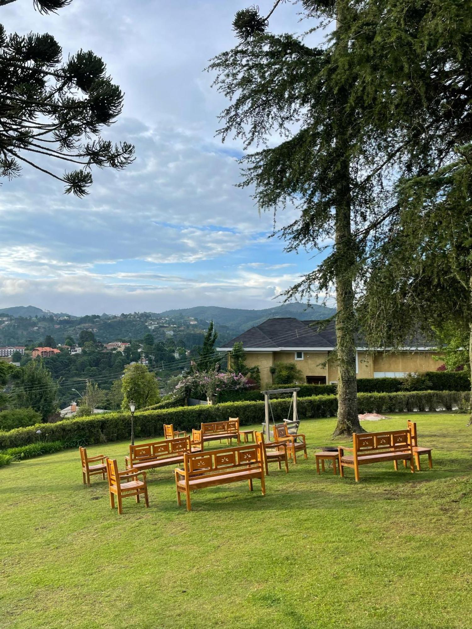 Pousada Deja Vu Hotel Campos do Jordao Exterior photo